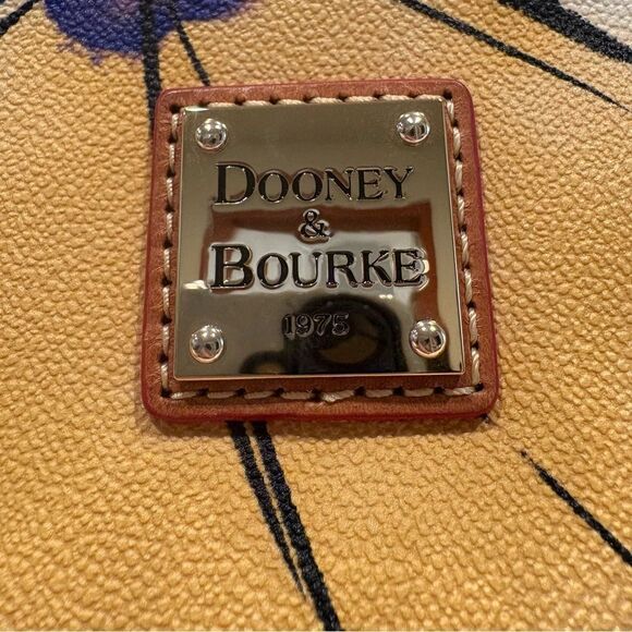 DOONEY & BOURKE DISNEY Princess SNOW WHITE Tote Dream Big Collection NWOT - Picture 11 of 17